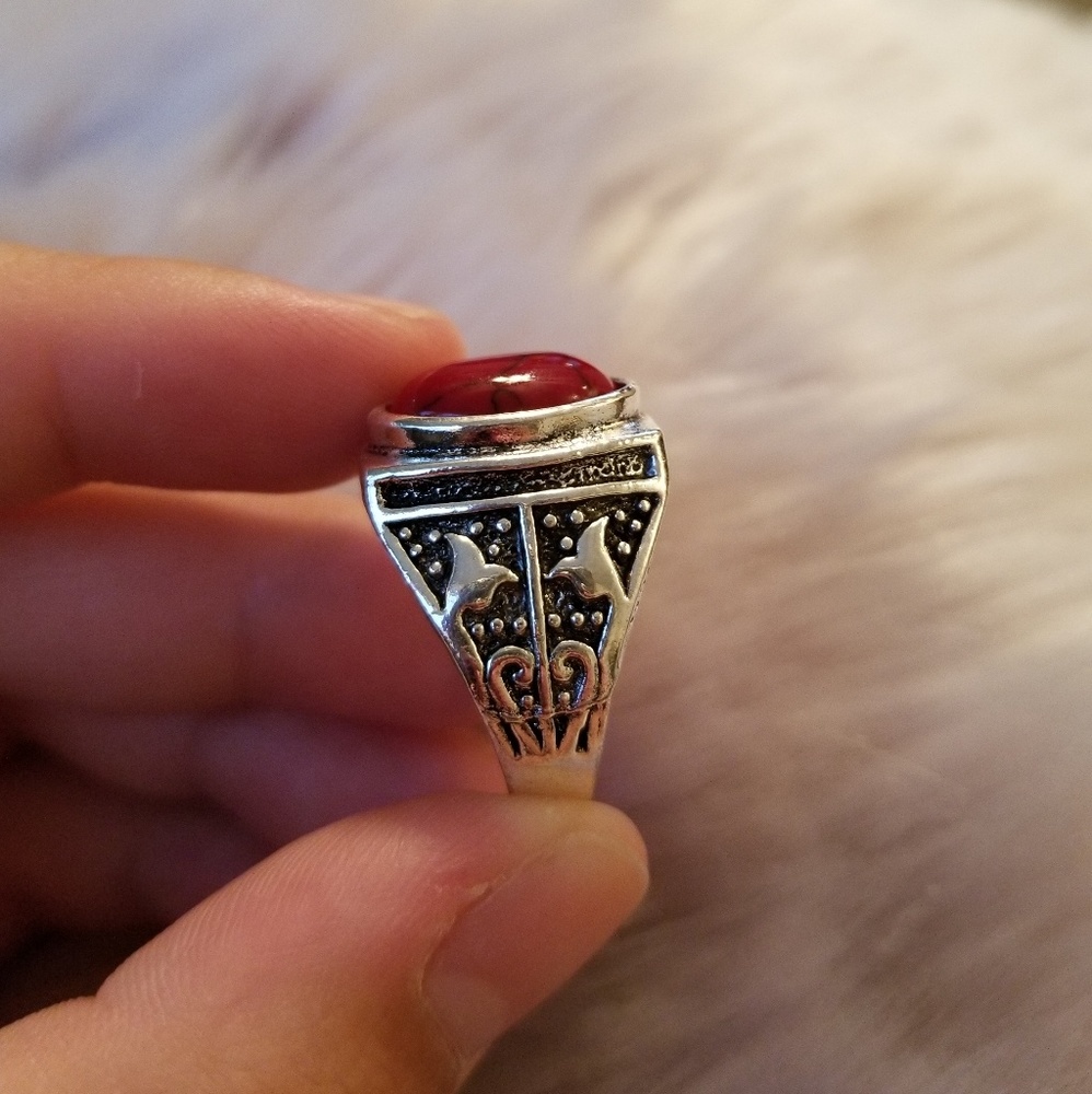 💎 Red resin stone metal ring - Picture 3 of 6